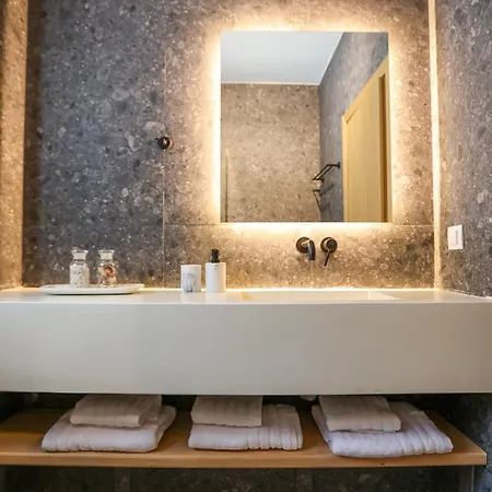 Aella Exclusive Residences Lefkada Lägenhet *